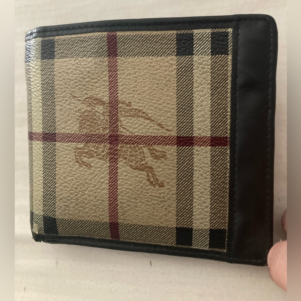 Burberry Mens Bifold Wallet Great Shape
